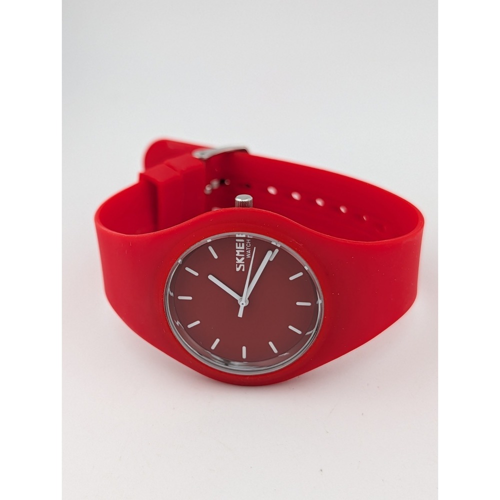 SKMEI Men's Watch 39mm Case Red Silicone Band- New Battery - Picture 4 of 7